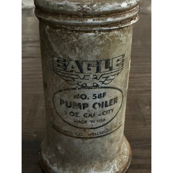 Vintage Oil Can Eagle Eaglet No.58 Pump Oiler 5oz Capacity Made in USA - Picture 2 of 8